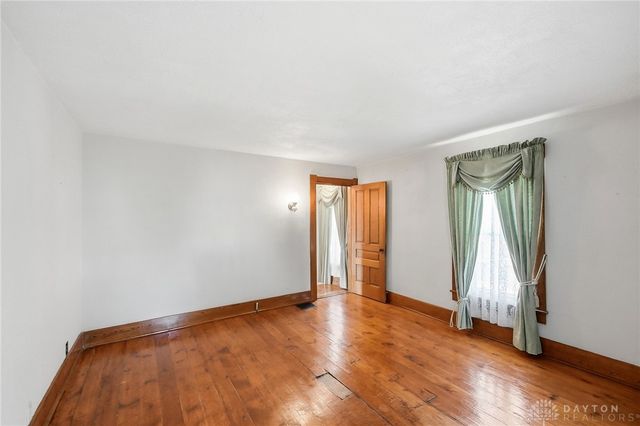 121 E Main Street, West Carrollton, OH 45449