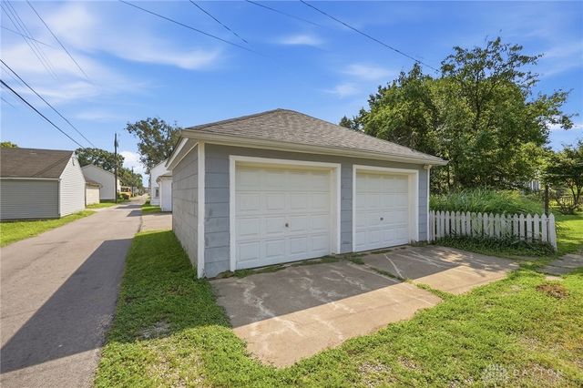 121 E Main Street, West Carrollton, OH 45449