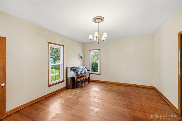 121 E Main Street, West Carrollton, OH 45449