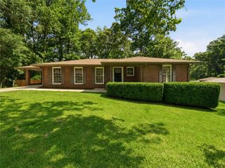 61 Barrett Circle SE, Marietta, GA 30060