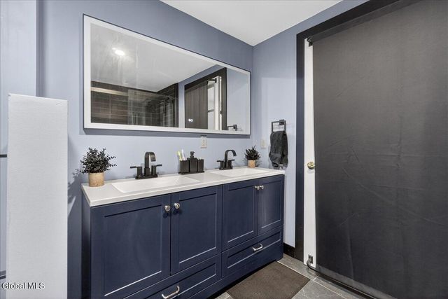 809 Sacandaga Road, Glenville, NY 12302