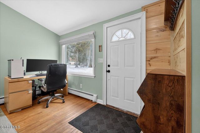 809 Sacandaga Road, Glenville, NY 12302