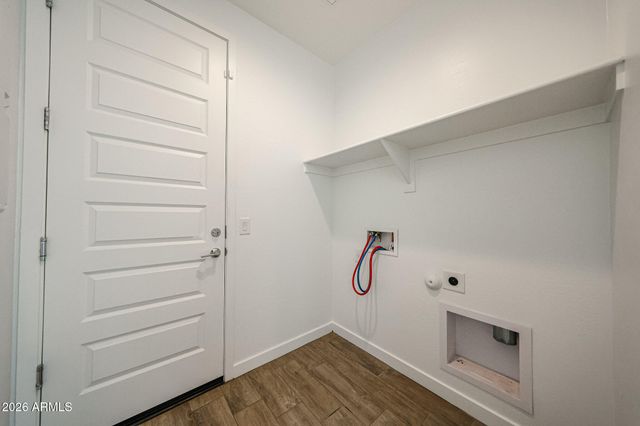 2560 N MORRISON Avenue, Casa Grande, AZ 85122