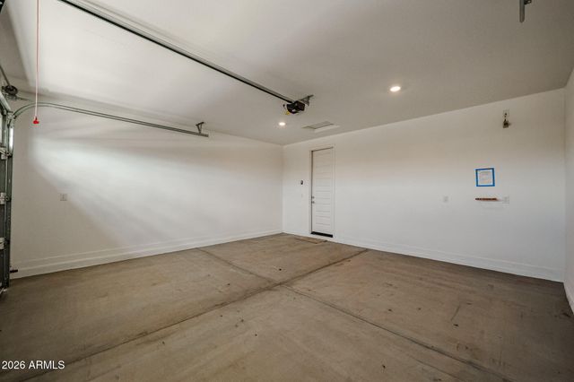 2560 N MORRISON Avenue, Casa Grande, AZ 85122