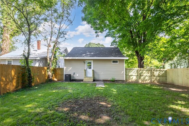 3307 Stockton St, Richmond, VA 23224