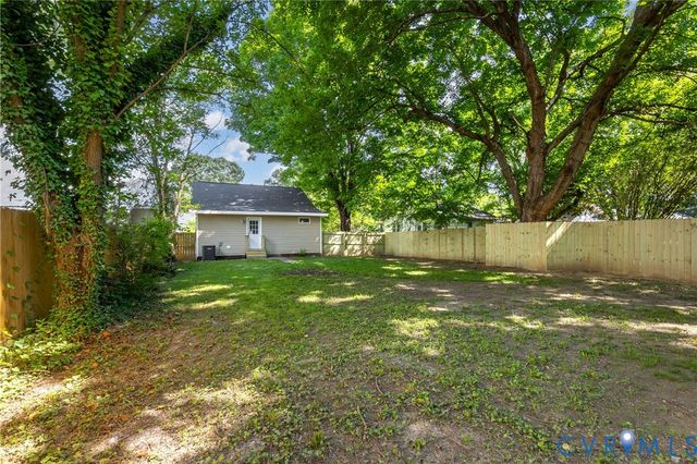 3307 Stockton St, Richmond, VA 23224