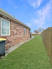 821 N East Street, Tipton, IN 46072