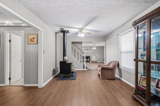 800 VZ County Road 2112, Canton, TX 75103