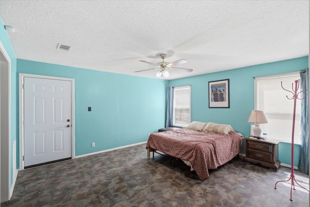 800 VZ County Road 2112, Canton, TX 75103