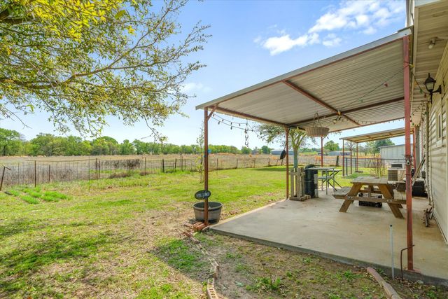 800 VZ County Road 2112, Canton, TX 75103