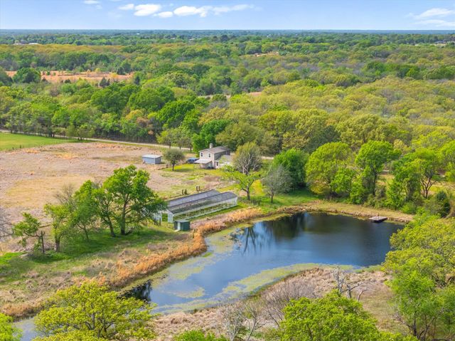 800 VZ County Road 2112, Canton, TX 75103