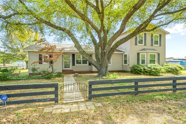 800 VZ County Road 2112, Canton, TX 75103