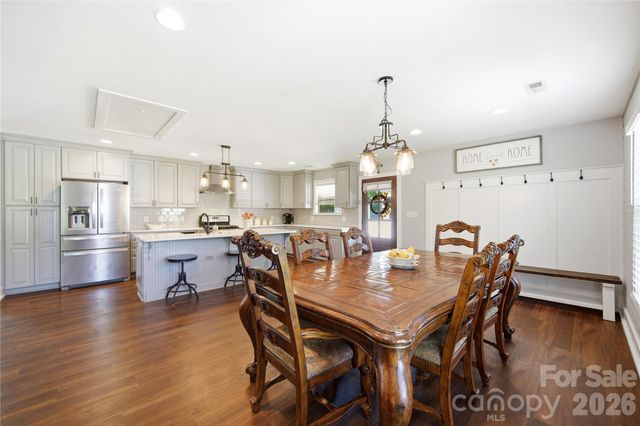 5701 Cedar Hill Drive, Wesley Chapel, NC 28110