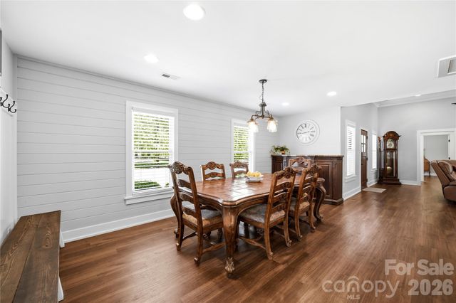 5701 Cedar Hill Drive, Wesley Chapel, NC 28110