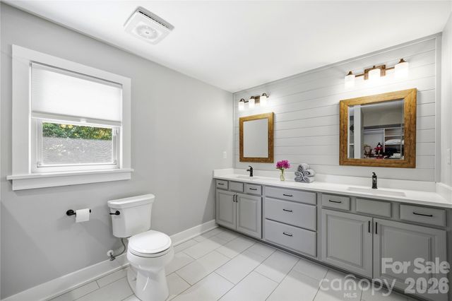 5701 Cedar Hill Drive, Wesley Chapel, NC 28110