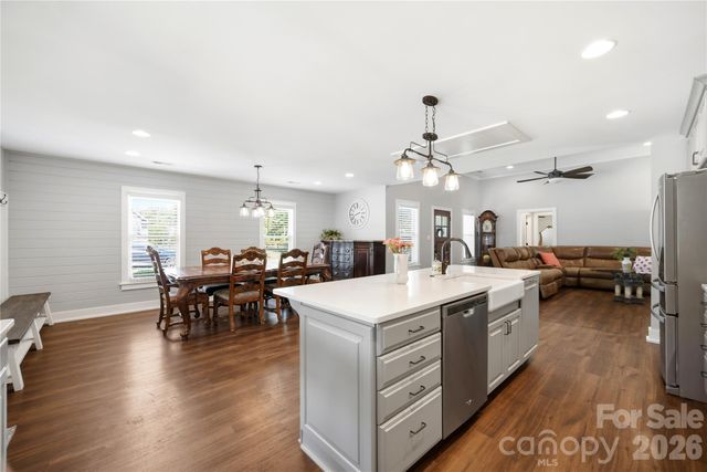 5701 Cedar Hill Drive, Wesley Chapel, NC 28110