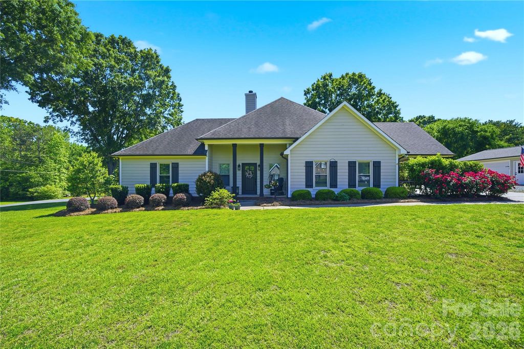 5701 Cedar Hill Drive, Wesley Chapel, NC 28110