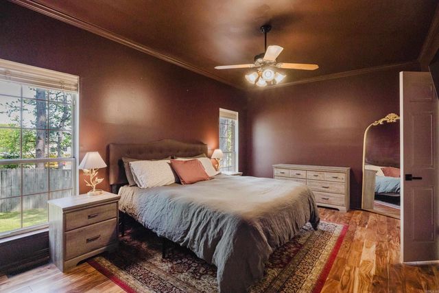 1825 Rainwood Cove Dr, Little Rock, AR 72212