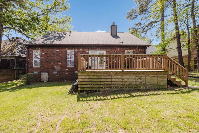 1825 Rainwood Cove Dr, Little Rock, AR 72212