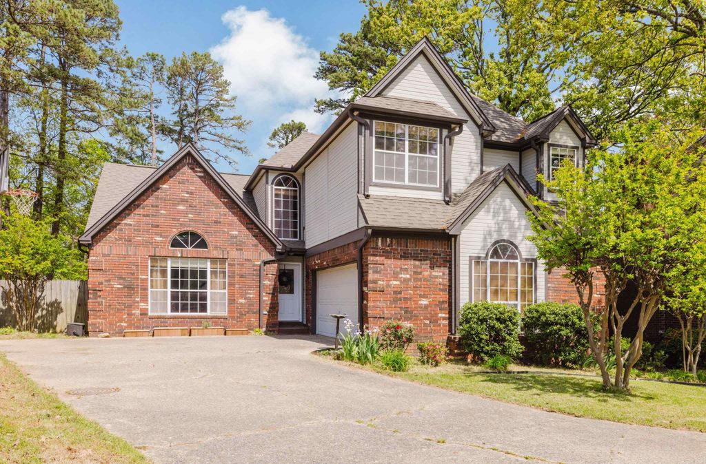 1825 Rainwood Cove Dr, Little Rock, AR 72212