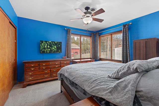 119 S Hill Street, Woodstock, IL 60098