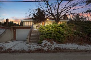 119 S Hill Street, Woodstock, IL 60098