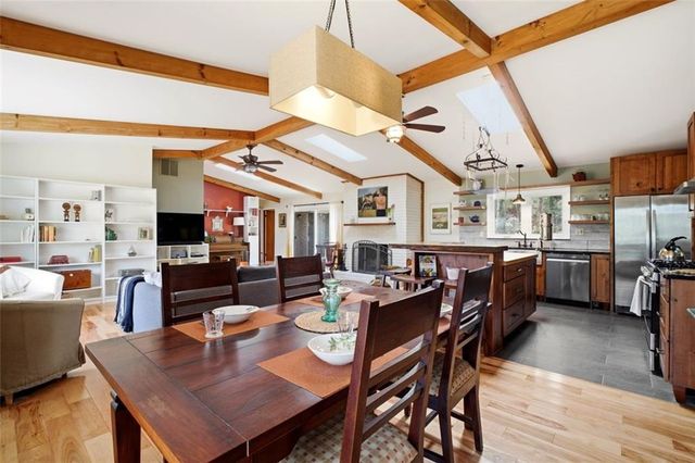 642 Kenilworth Circle, Stone Mountain, GA 30083