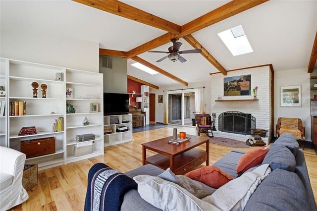 642 Kenilworth Circle, Stone Mountain, GA 30083