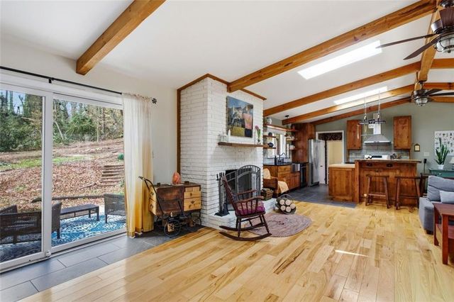 642 Kenilworth Circle, Stone Mountain, GA 30083