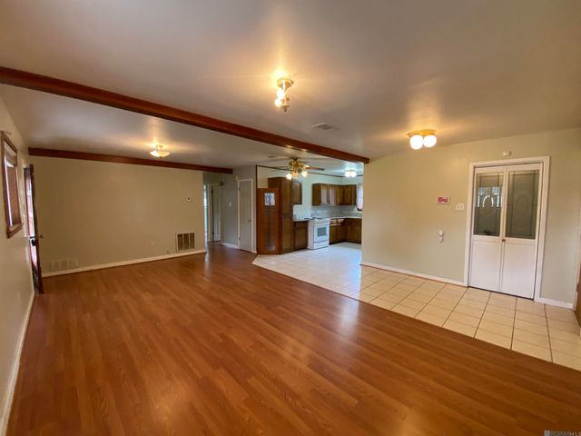 2460 Eastgate Dr, Baton Rouge, LA 70816