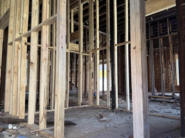 2403 S State Street, Little Rock, AR 72204