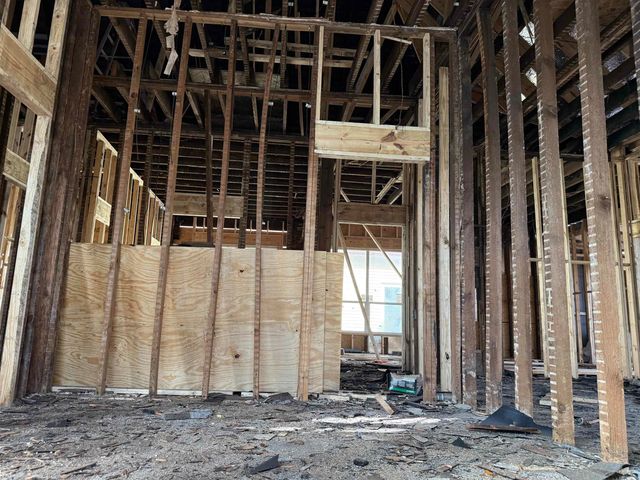 2403 S State Street, Little Rock, AR 72204