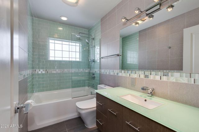 4435 N 35TH Street, Phoenix, AZ 85018