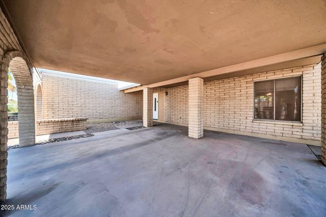 3743 W SAHUARO Drive, Phoenix, AZ 85029
