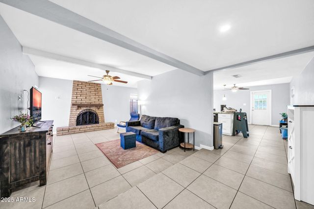 3743 W SAHUARO Drive, Phoenix, AZ 85029