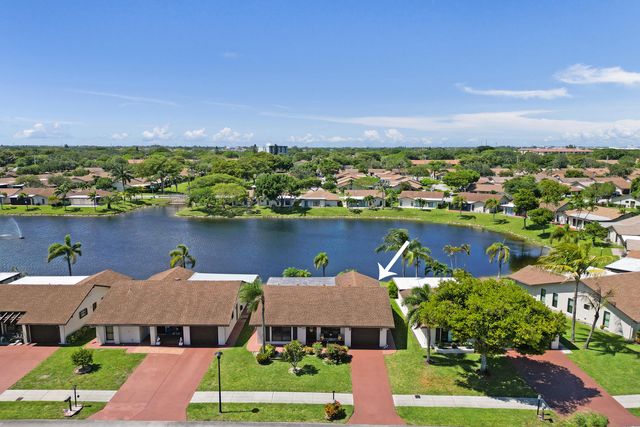 2105 SW 17th Circle, Deerfield Beach, FL 33442
