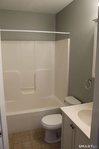 44 Arch Street, Naugatuck, CT 06770