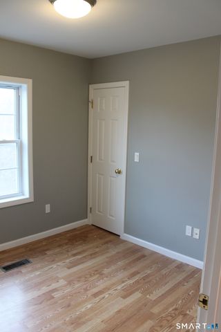 44 Arch Street, Naugatuck, CT 06770