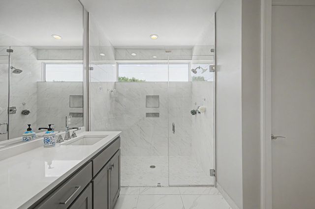 3611 Northwest Parkway, University Park, TX 75225