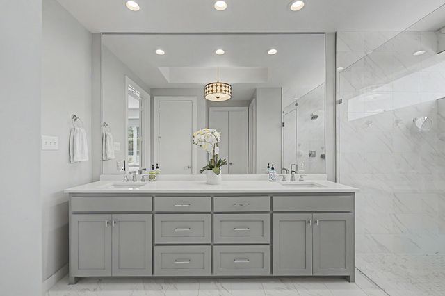 3611 Northwest Parkway, University Park, TX 75225