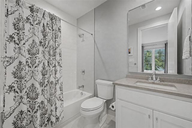3611 Northwest Parkway, University Park, TX 75225