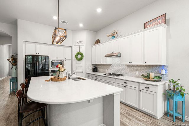 1551 Balcones Fault, New Braunfels, TX 78132