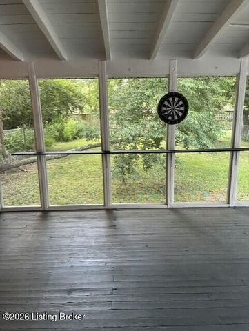 502 Harris Pl, Louisville, KY 40222