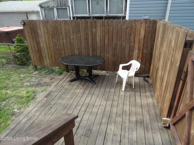 502 Harris Pl, Louisville, KY 40222
