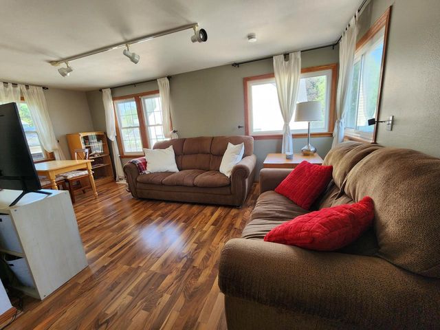 2112 Norton AVENUE, Waukesha, WI 53188