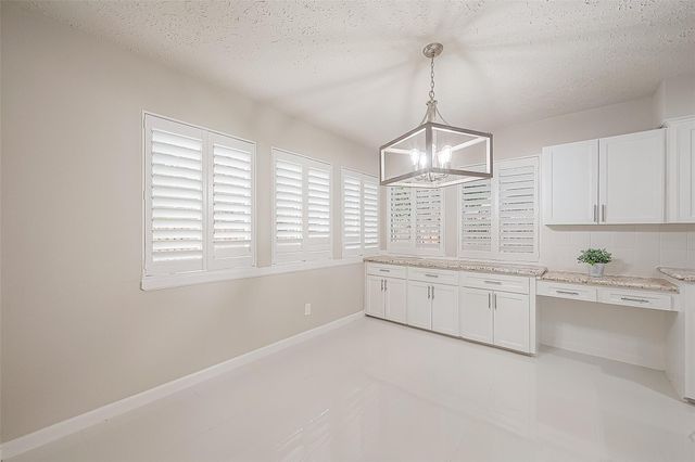 6107 Sanford Road, Houston, TX 77096
