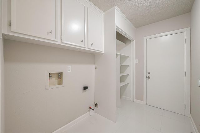 6107 Sanford Road, Houston, TX 77096