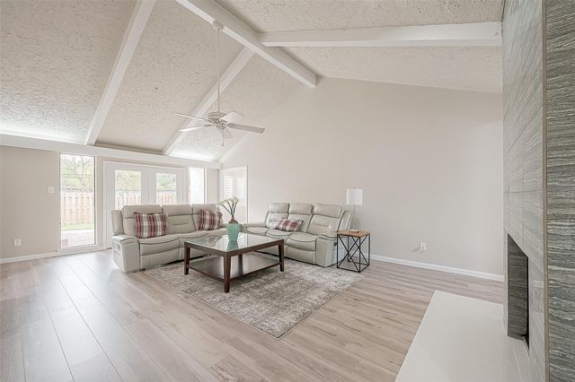 6107 Sanford Road, Houston, TX 77096