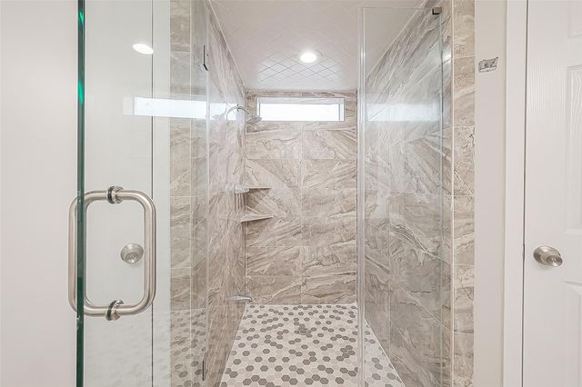 6107 Sanford Road, Houston, TX 77096