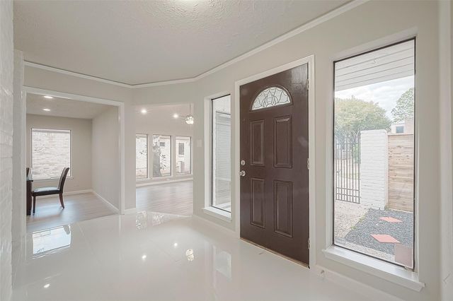 6107 Sanford Road, Houston, TX 77096